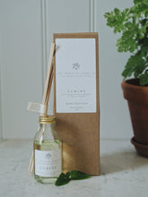 L U M I N E Handmade Reed Diffusers
